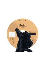 Beta ASA HS Black filament ile basılmış siyah at figürü, yüzey pürüzsüzlüğünü ve detay kalitesini gösterir. Timuzon güvencesiyle hemen keşfedin.
