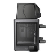 Elegoo Centauri Carbon 2 Combo 3D yazıcı, kapalı kabin yapısını ve sağdaki filament tutucuları içeren ön görünümünü sunar. Timuzon güvencesiyle hemen keşfedin.