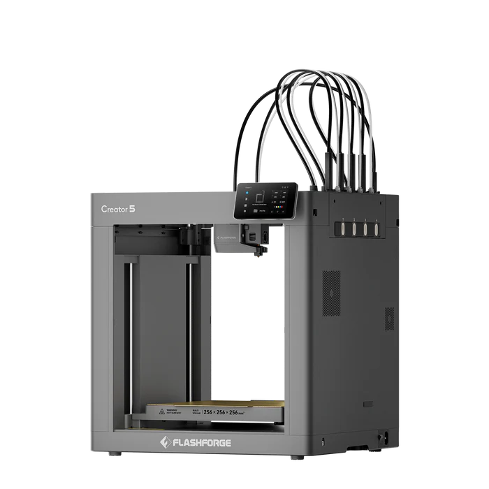 Flashforge Creator 5 3D yazıcının filament tüpleri olmadan yalın haldeki ön sağ çapraz perspektif görünümü. Timuzon güvencesiyle hemen keşfedin.