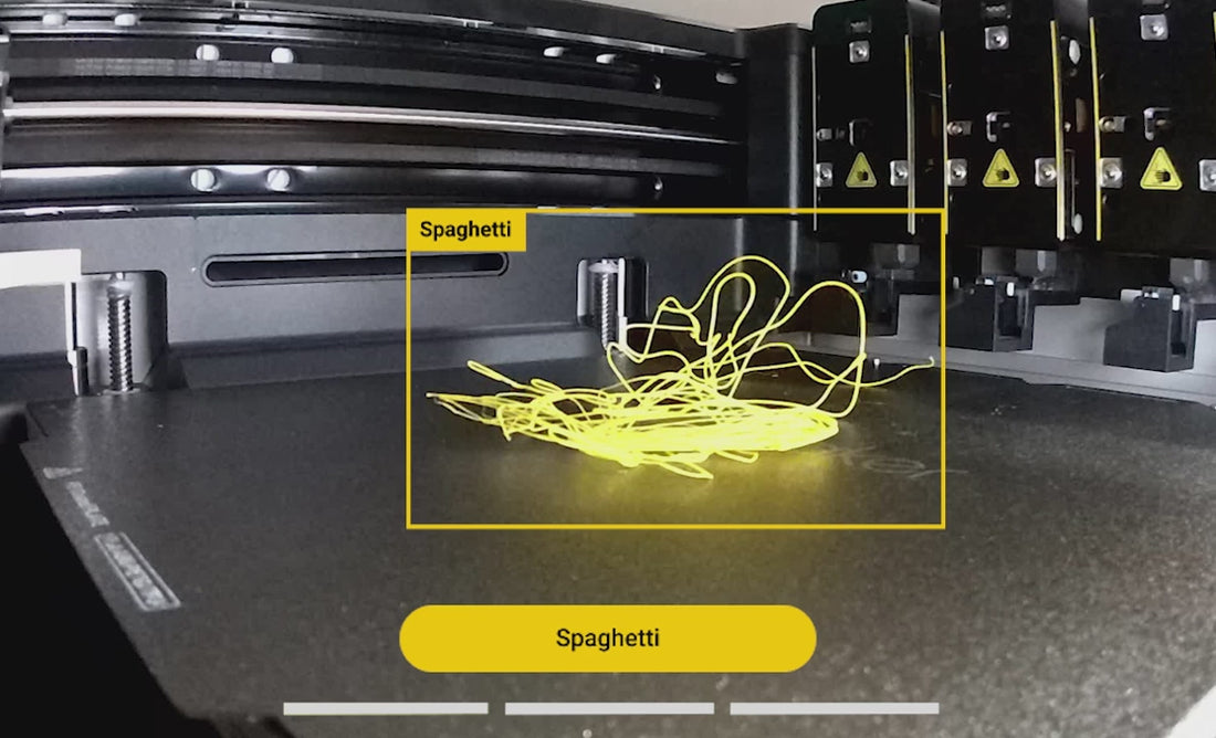 Snapmaker U1, dahili kamera ve yapay zeka ile baskı hatalarını tespit ederek zaman ve malzeme kaybını önler. Timuzon güvencesiyle hemen keşfedin.