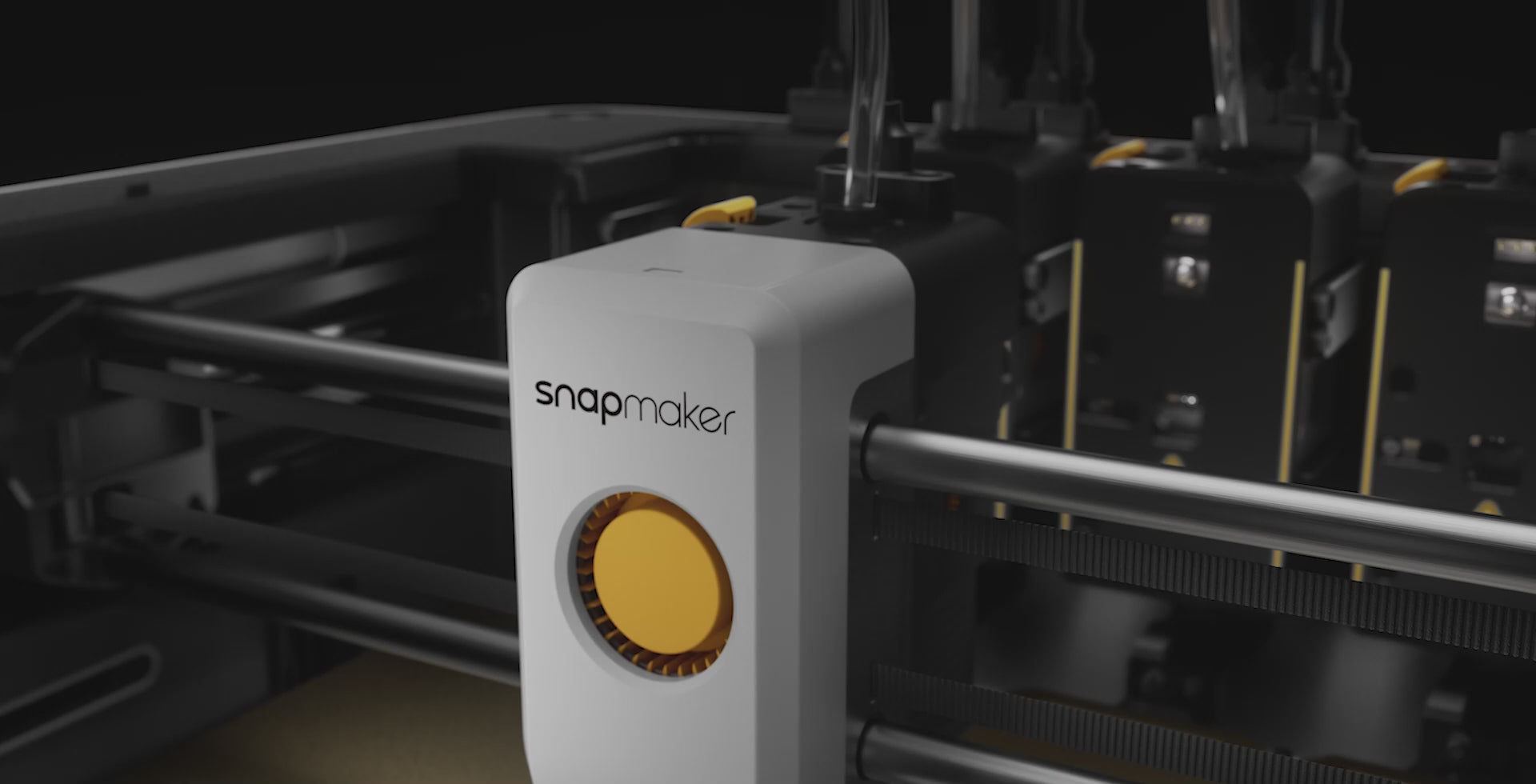Snapmaker U1, SnapSwap ile toolhead değişimini 5 saniyede tamamlayarak renk ve malzeme geçişinde zaman kazandırır. Timuzon güvencesiyle hemen keşfedin.